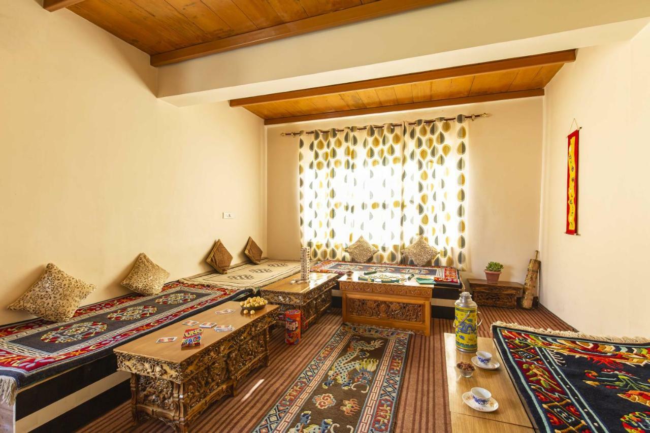 Zostel Homes Tabo Buitenkant foto