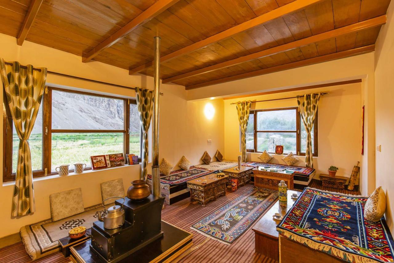 Zostel Homes Tabo Buitenkant foto